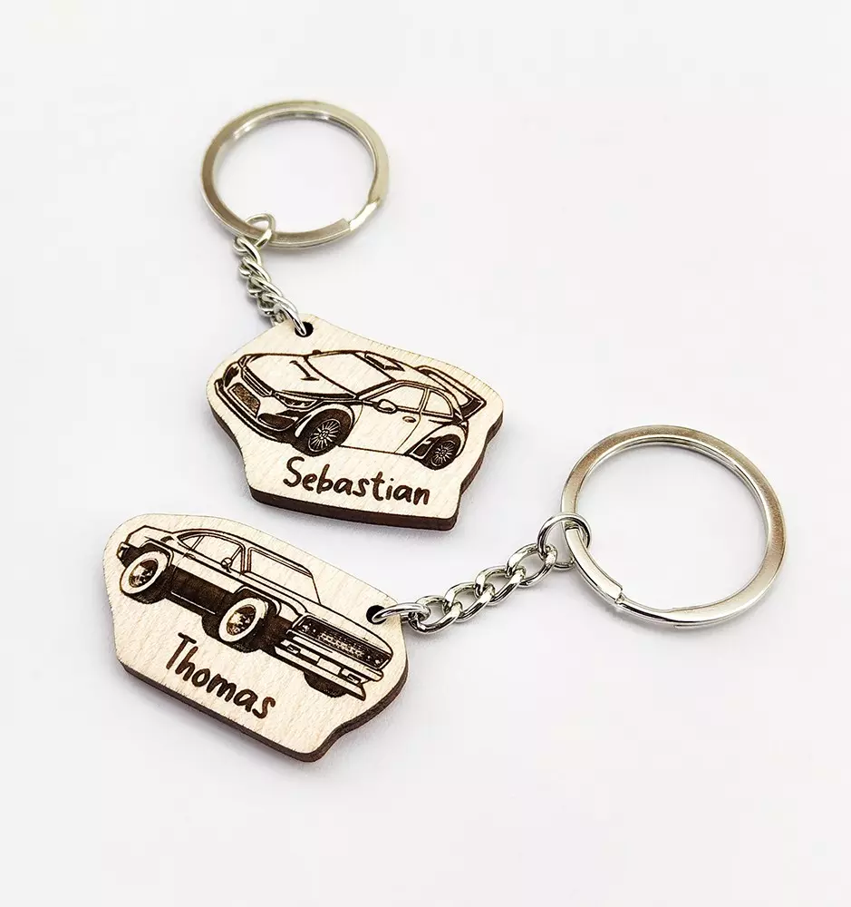 Auto Schlüsselanhänger mit individuellem Namen – Geschenk für Autoliebhaber-Schlüsselanhänger-Pinedecor