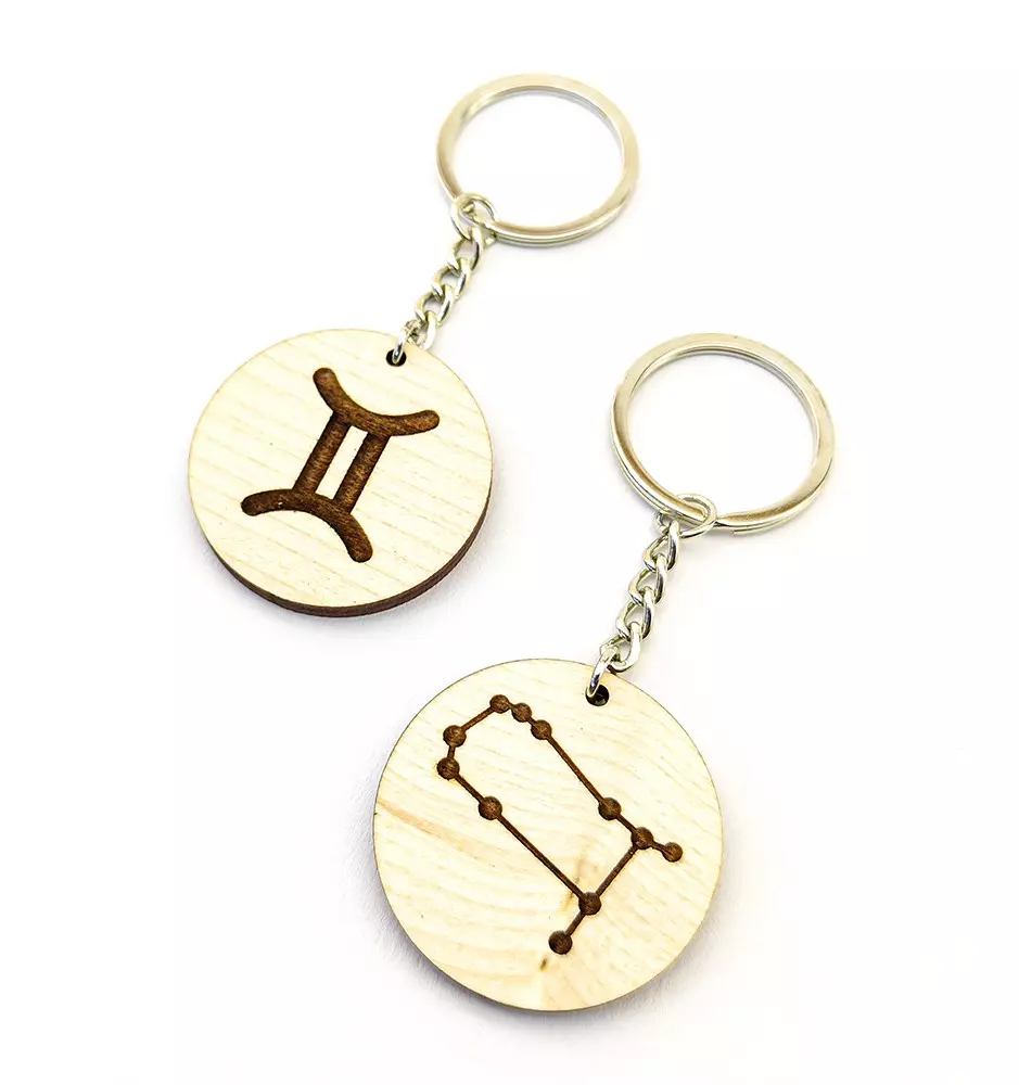 Personalisierter Schlüsselanhänger - Horoskop - Zwillinge - mit eingravierter Inschrift Ihrer Wahl. Ein Sternbild oder Symbol.