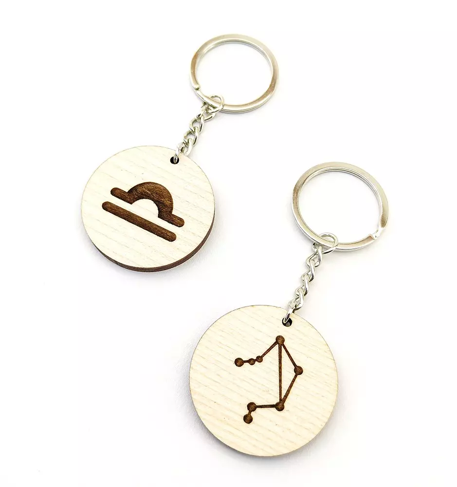 Personalized keychain - Horoscope - Libra - with an engraved inscription of your choice. A constellation or symbol.