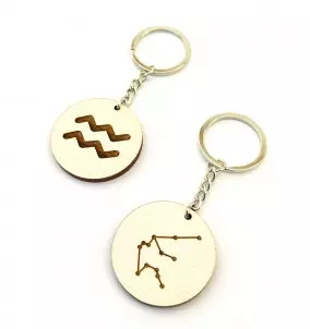 Personalized keychain - Horoscope - Aquarius - with an engraved inscription of your choice. A constellation or symbol.