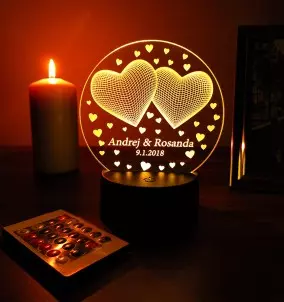 3D LED lučka v obliki srca - Personalizirano darilo za valentinovo
